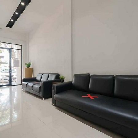 Jotel Guest House Mitra Reddoorz Pulauberayan Kültér fotó